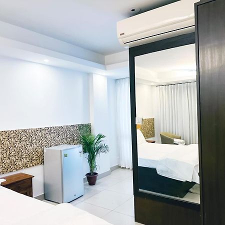 ניו דלהי Hotel Blueberry מראה חיצוני תמונה