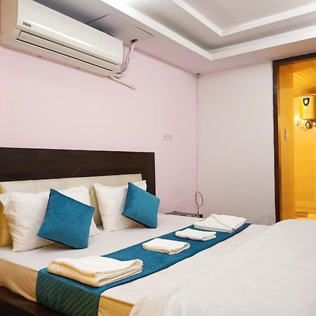 ניו דלהי Hotel Blueberry מראה חיצוני תמונה