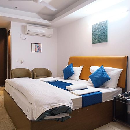 ניו דלהי Hotel Blueberry מראה חיצוני תמונה