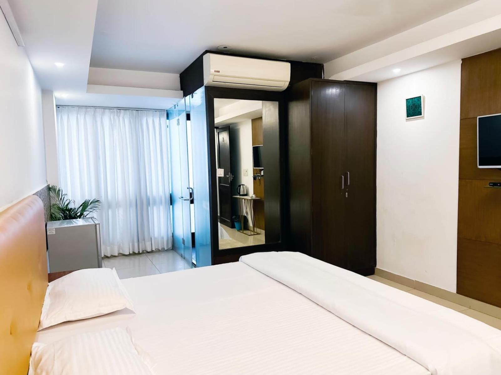 ניו דלהי Hotel Blueberry מראה חיצוני תמונה