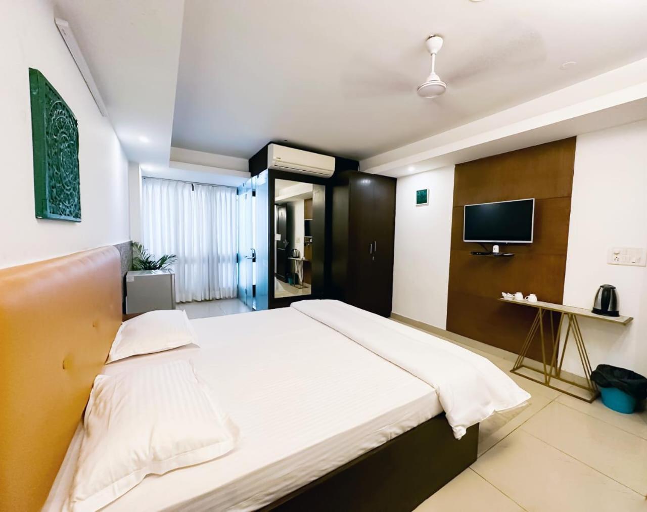 ניו דלהי Hotel Blueberry מראה חיצוני תמונה