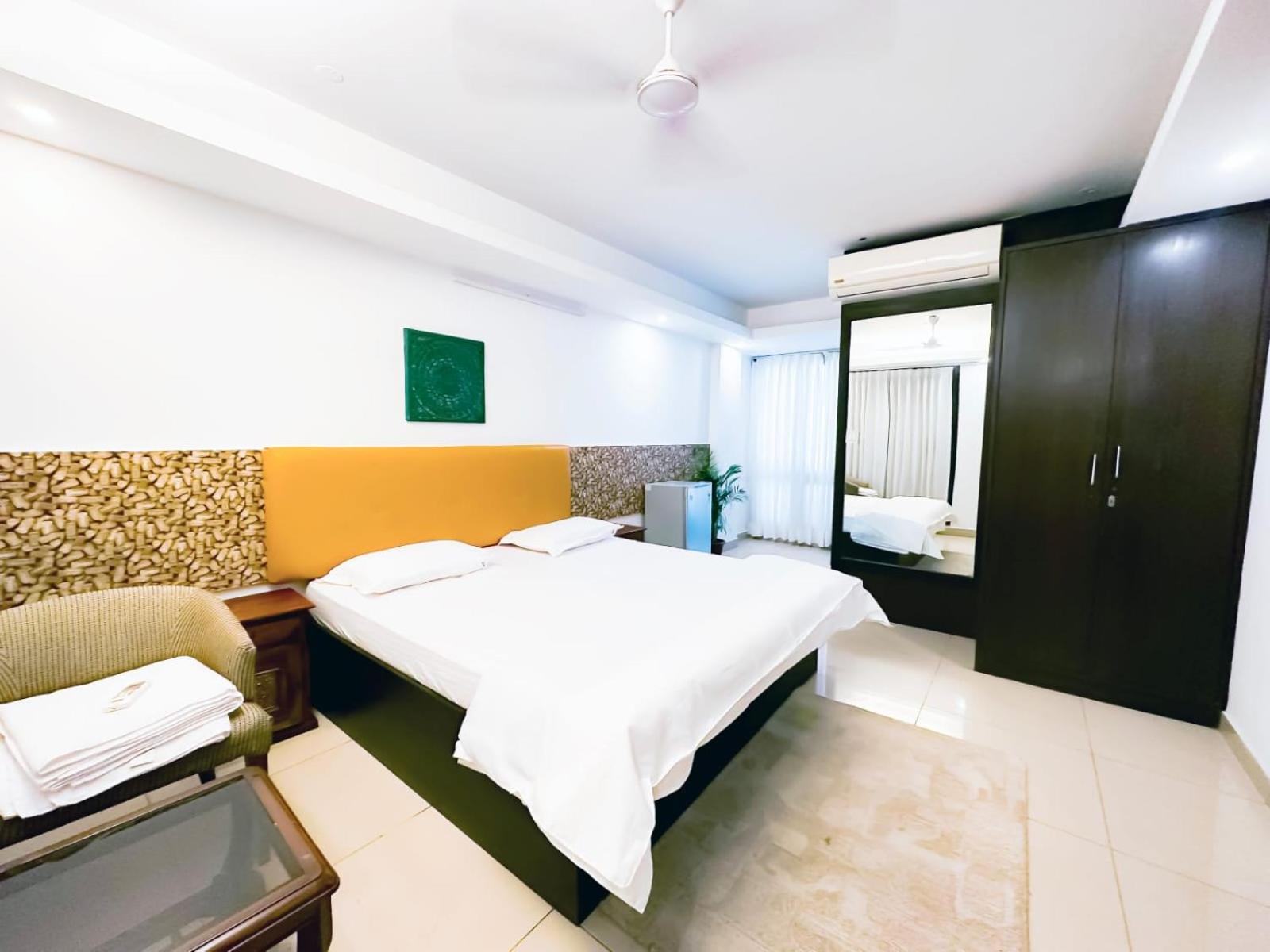 ניו דלהי Hotel Blueberry מראה חיצוני תמונה